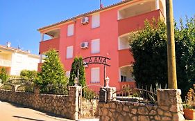 Villa Ana